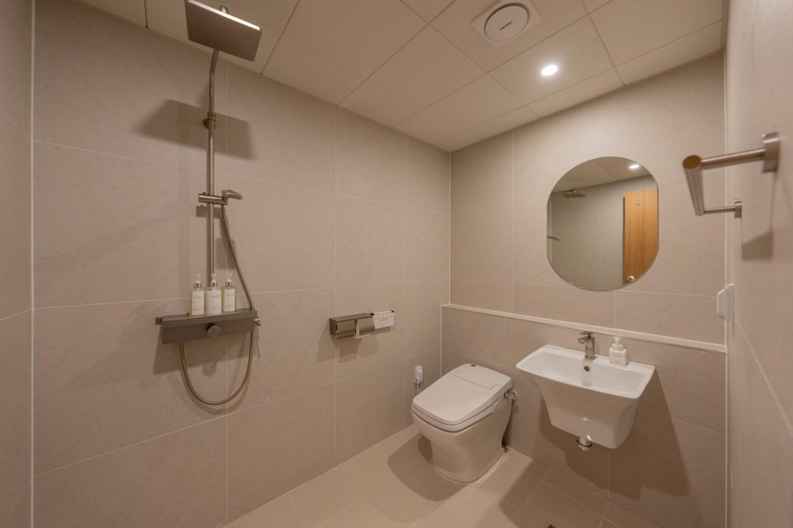 H-Avenue Hotel Munhyeon Puszan Kültér fotó
